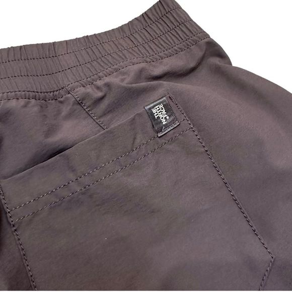 The North Face Black Track Pants - Picture 5 of 5